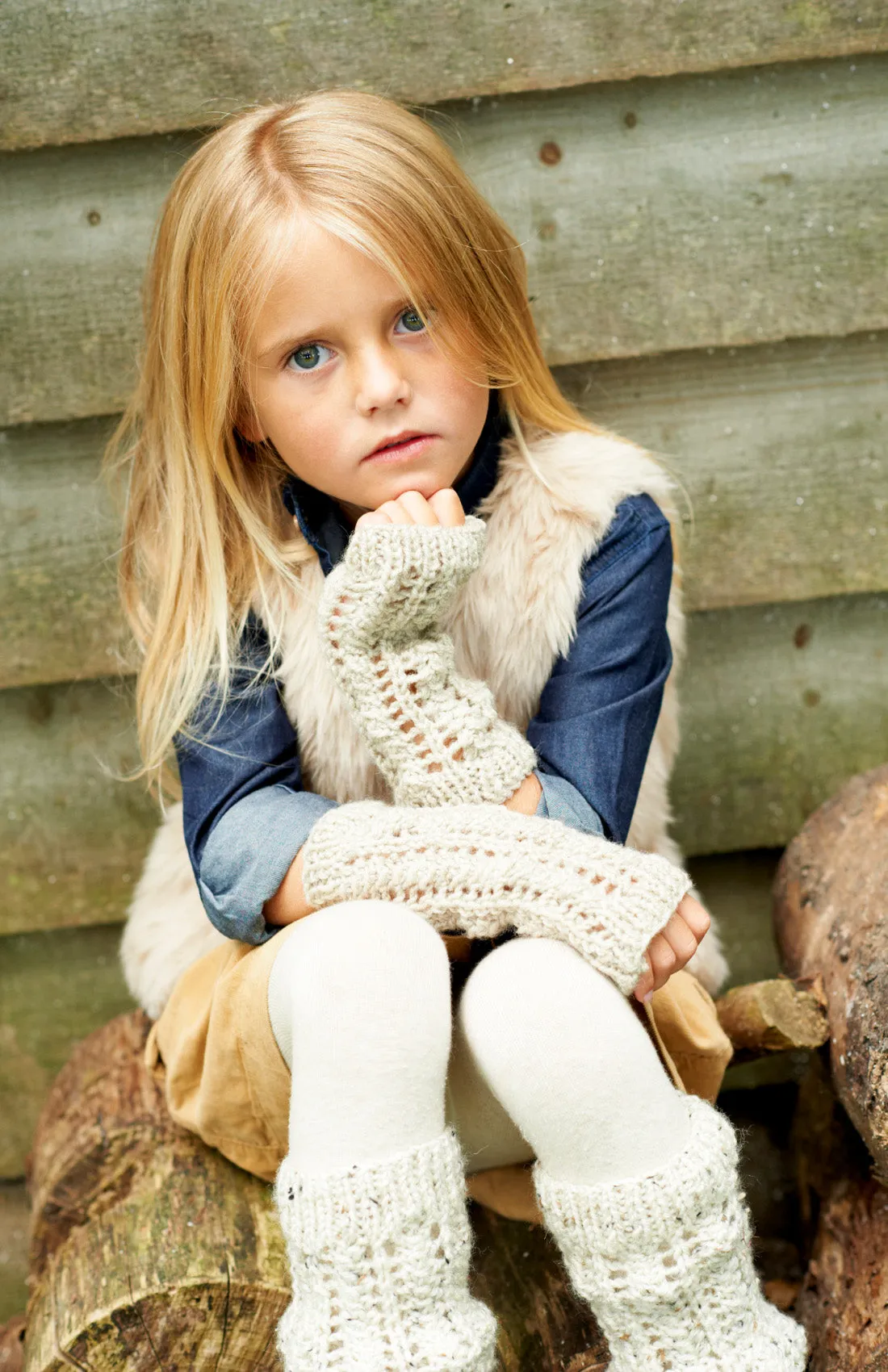 King Cole Aran Book 1 - Knitting Patterns for all the Family